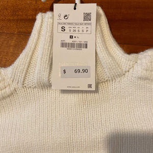 Zara White Turtleneck Sweater